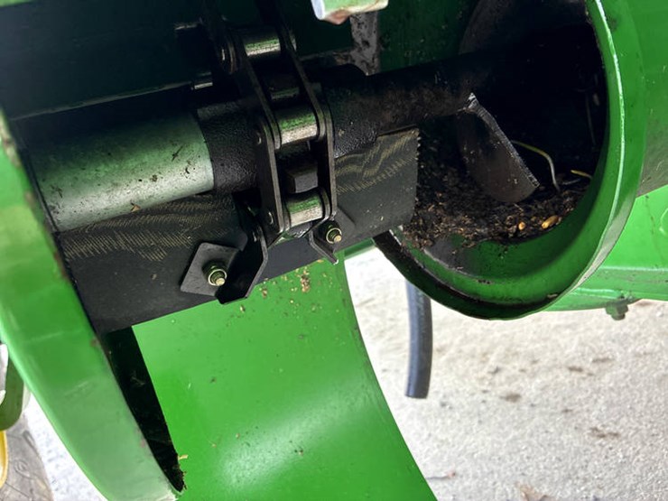 2016-john-deere-s680-image-83