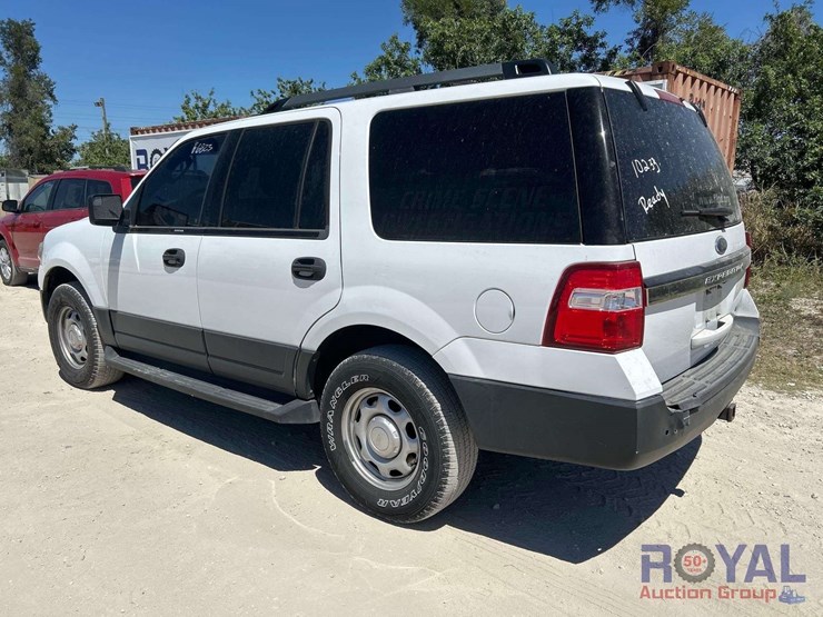 2017-ford-expedition-image-4