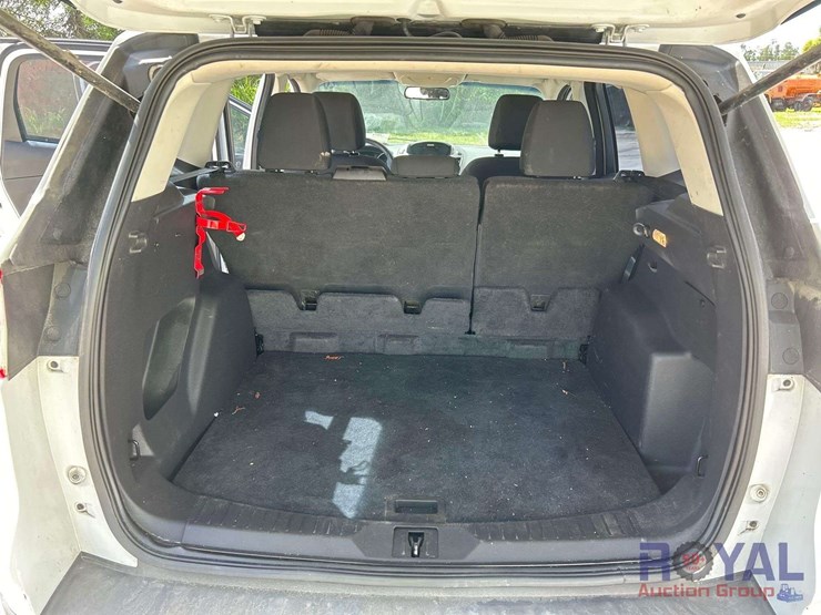 2016-ford-escape-image-18