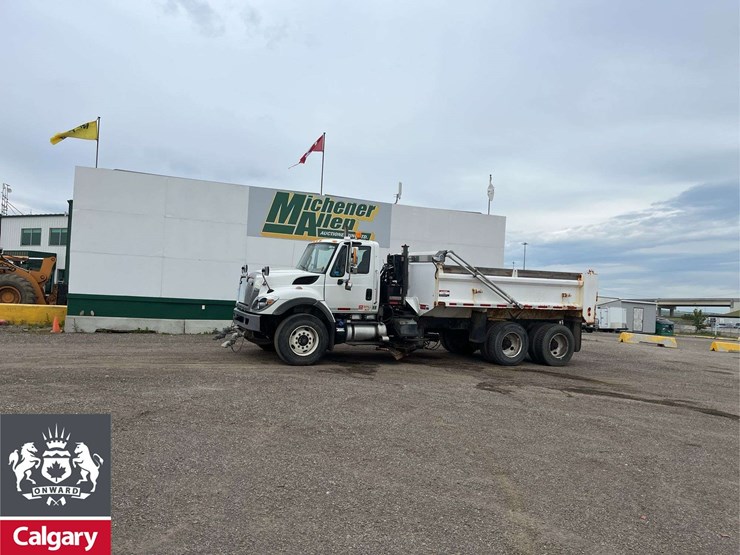 2016-international-workstar-7400-image-1
