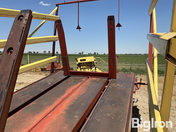 new-holland-1002-image-16