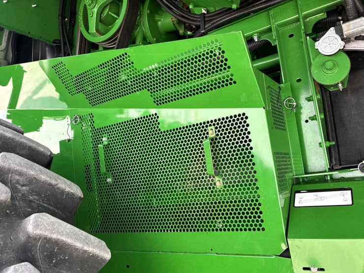 2022-john-deere-s780-image-58