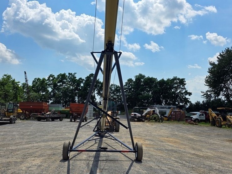 new-harvest-t852-8"x52'-transport-auger-image-20