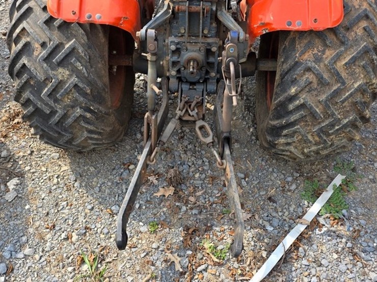 kubota-b7100-image-8