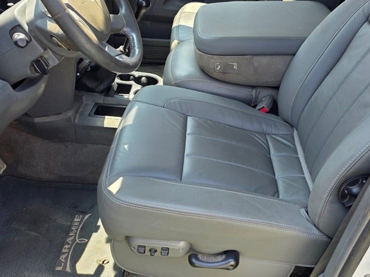 2006-dodge-ram-3500-image-60