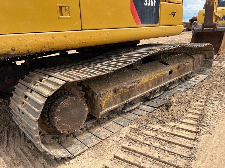 2017-caterpillar-336fl-image-15