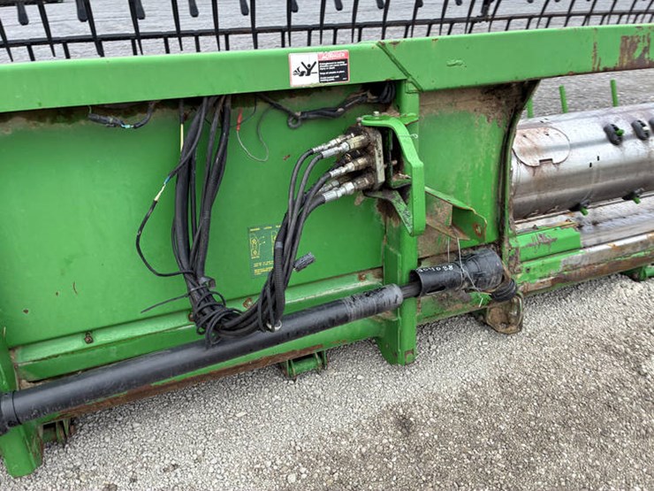 2004-john-deere-635f-image-8