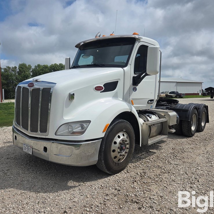 2018 PETERBILT 579