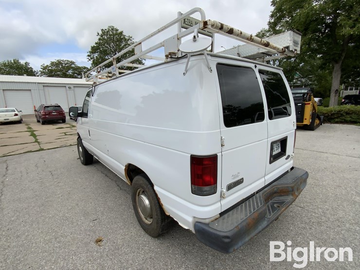 2007-ford-e350-image-10