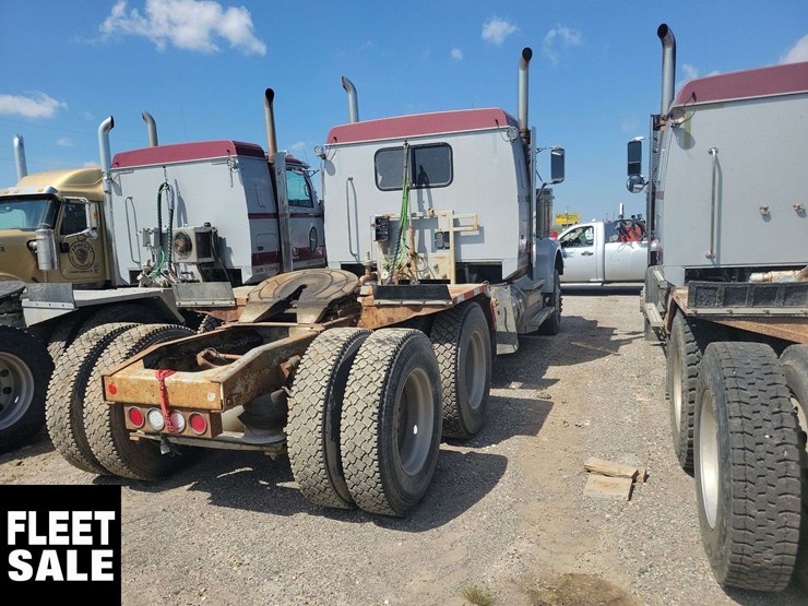 2012-western-star-4900-image-15