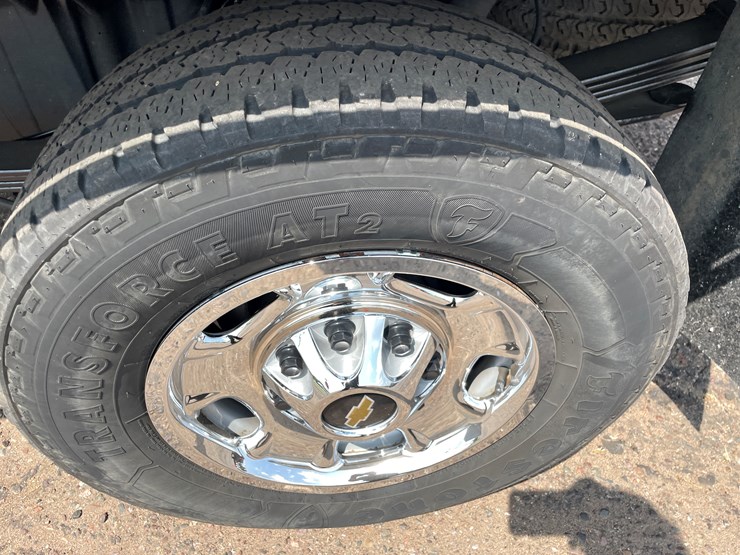 2019-chevrolet-silverado-2500-image-32