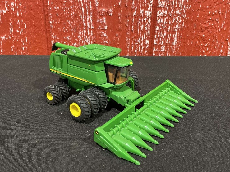 john-deere-64-image-8