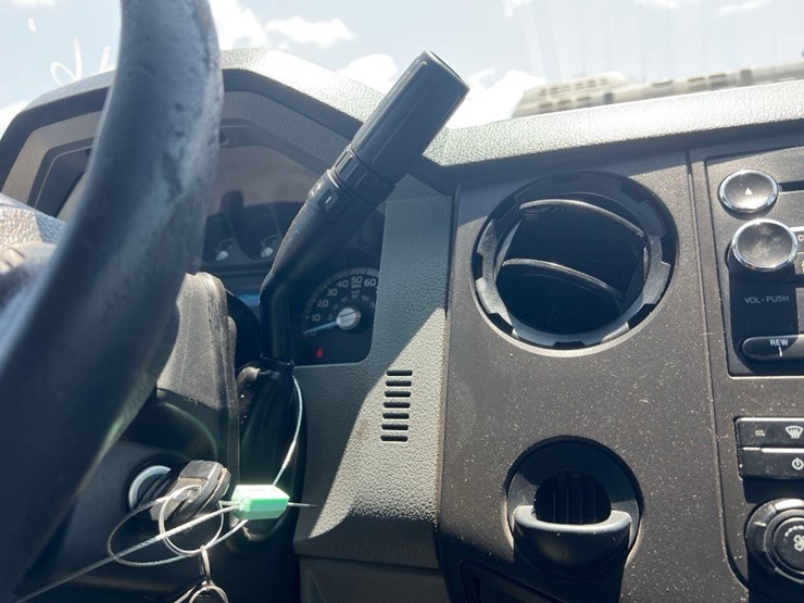 2016-ford-f350-image-29