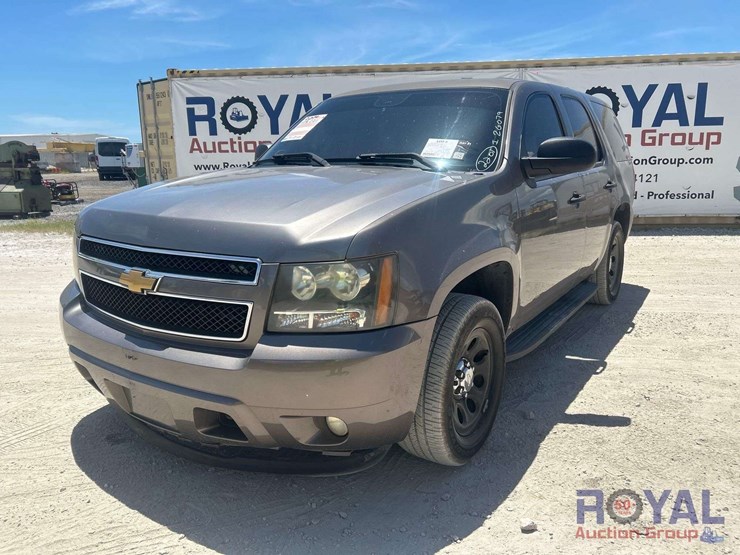 2014-chevrolet-tahoe-image-1