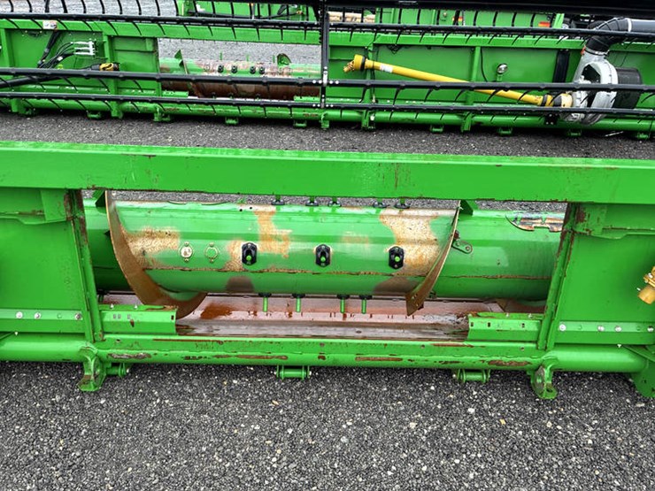 2013-john-deere-635f-image-15
