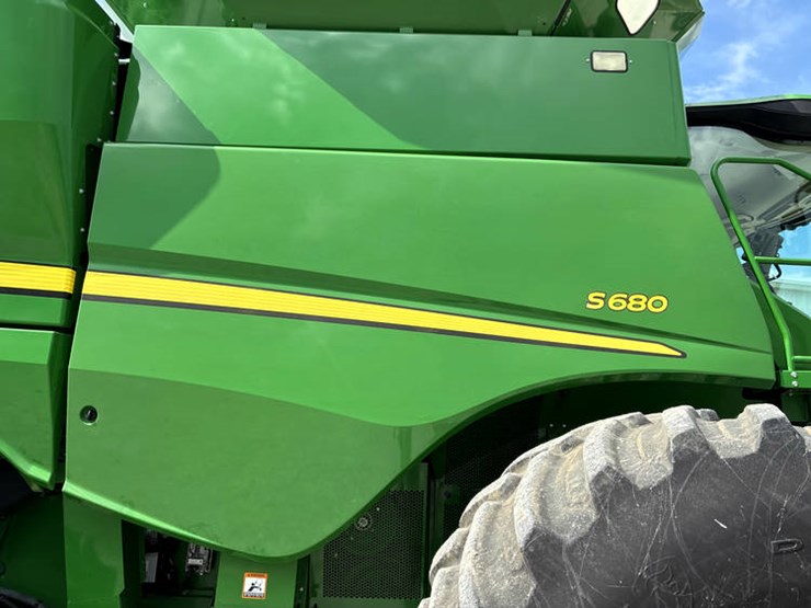 2017-john-deere-s680-image-27