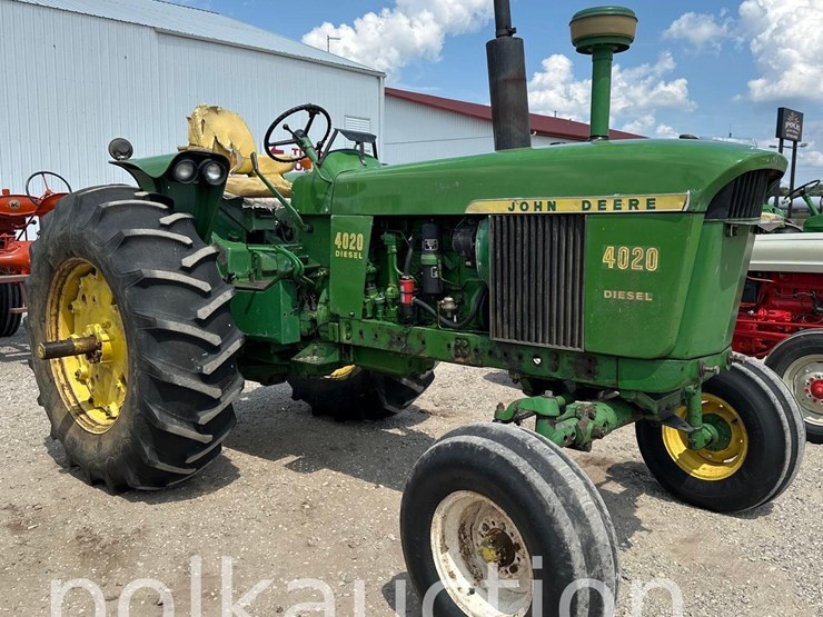 john-deere-4020-image-1