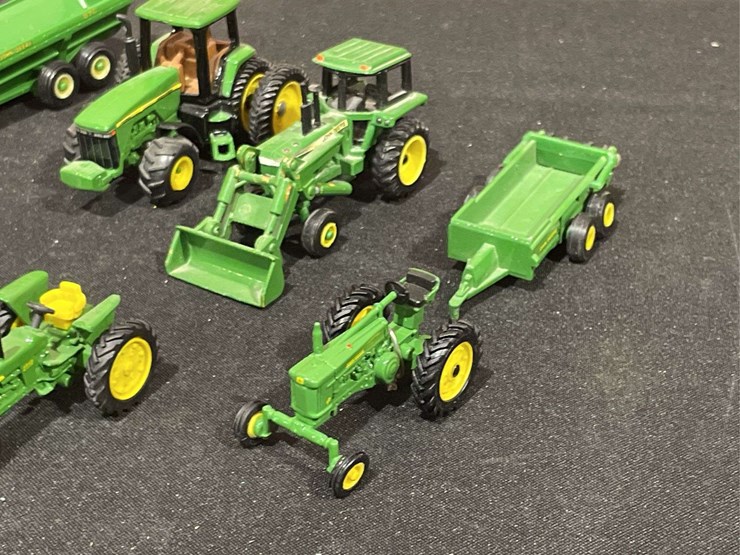 john-deere-64-image-2