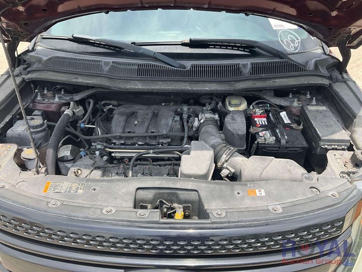 2015-ford-explorer-image-14