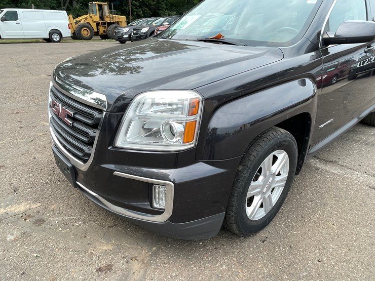 2016-gmc-terrain-sle-image-9