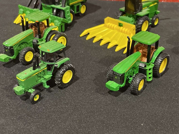john-deere-64-image-3