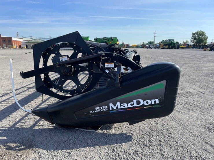 2011-mac-don-fd70-image-6