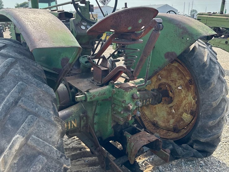john-deere-a-image-7