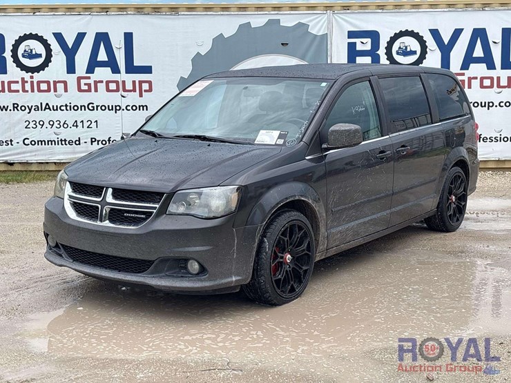 2012-dodge-grand-caravan-image-1