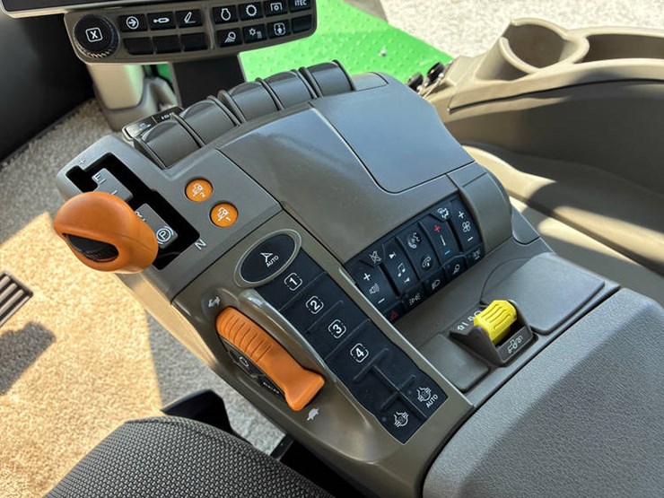 2023-john-deere-9r-440-image-97