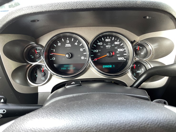 2012-gmc-2500-image-59