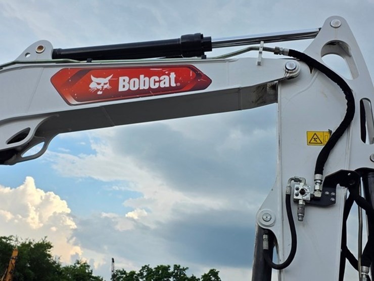 2022-bobcat-e88-image-47