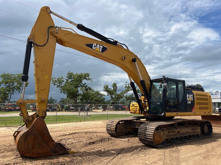 2017-caterpillar-336fl-image-8