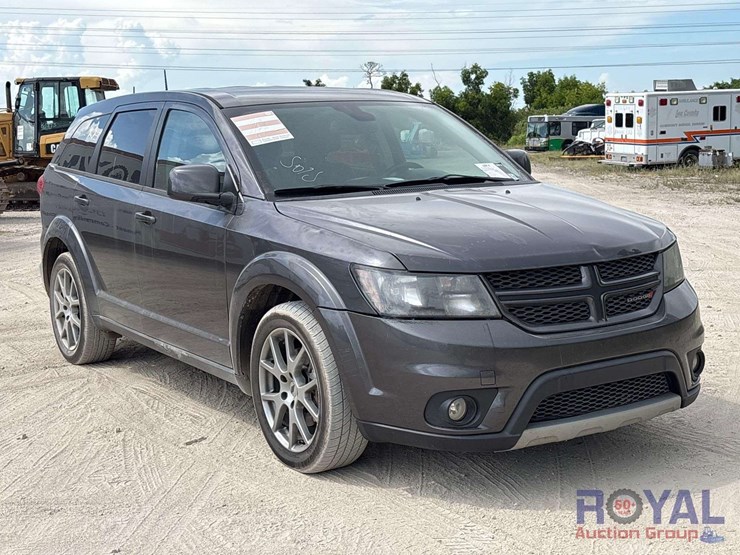 2019-dodge-journey-image-2