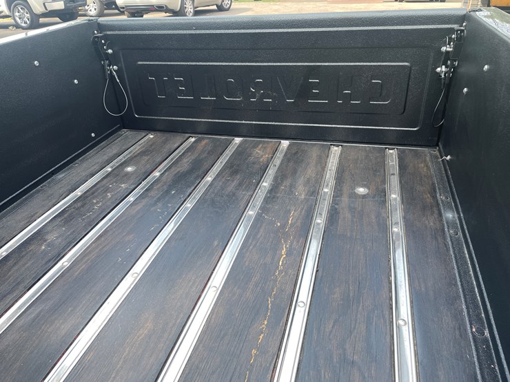 1982-chevrolet-c10-image-22