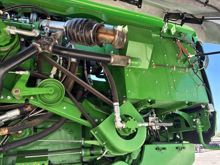 2024-john-deere-s780-image-50
