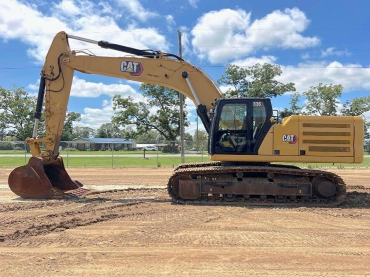 2020-caterpillar-336-image-1