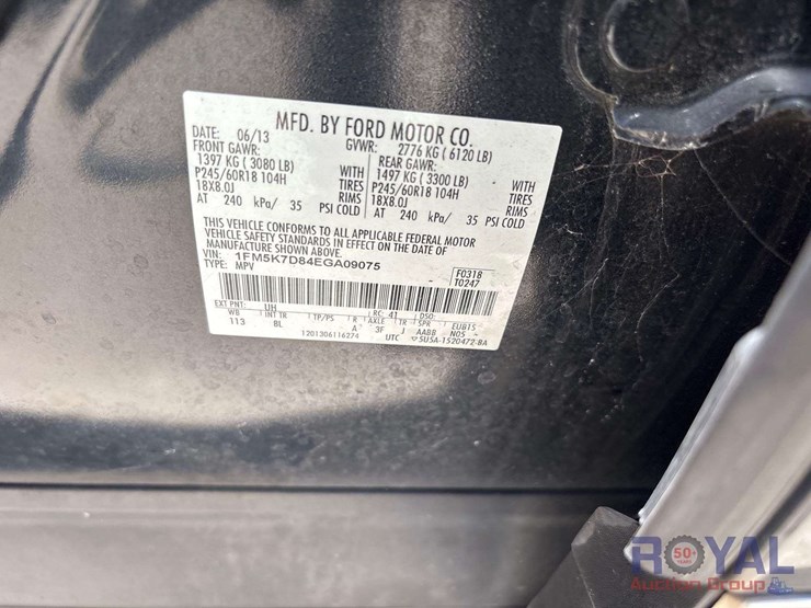2014-ford-explorer-xlt-image-8