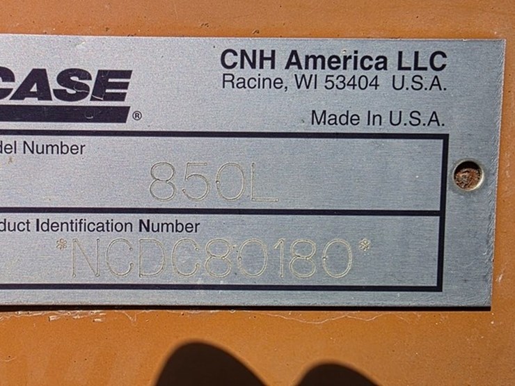 2012-case-850l-xlt-image-5