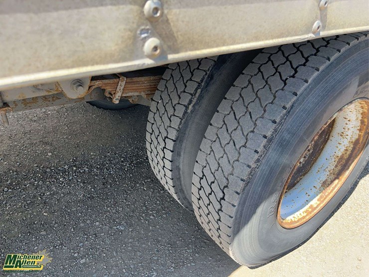 2007-chevrolet-t7500-image-8