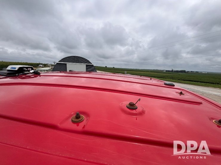 2015-case-ih-titan-3540-image-57