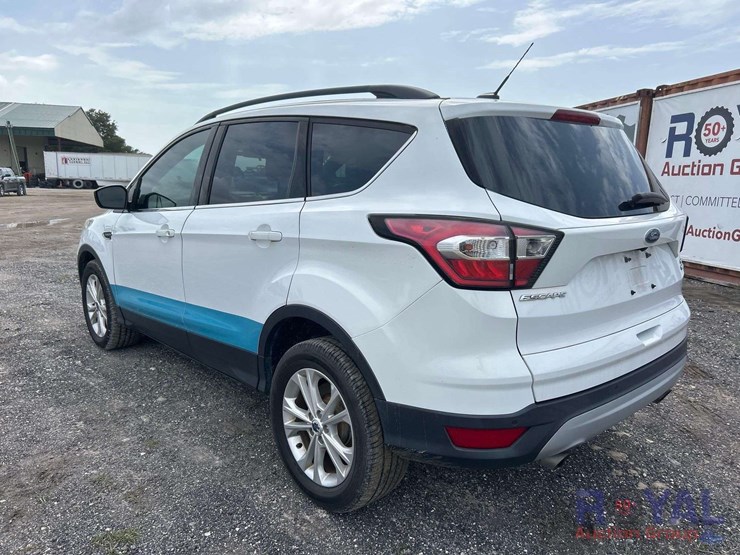 2017-ford-escape-image-4
