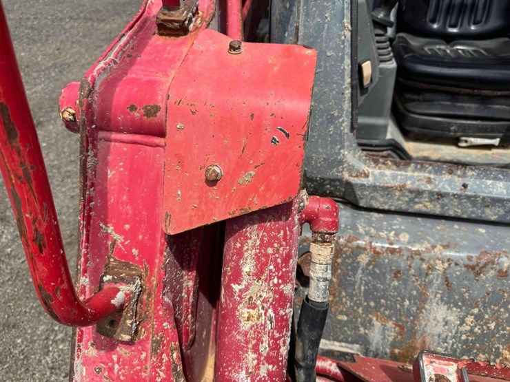 takeuchi-tl12v2-image-31