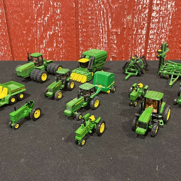 JOHN DEERE 64