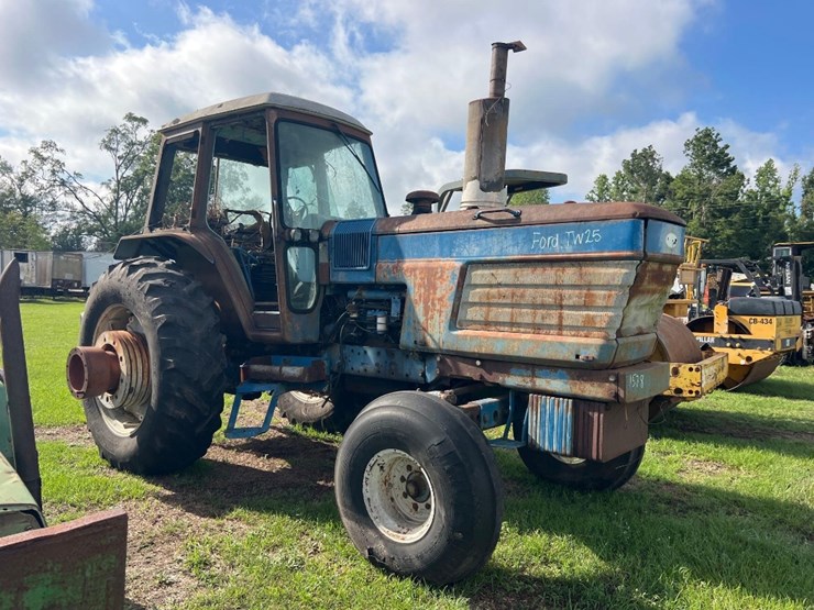 ford-tw25-image-1