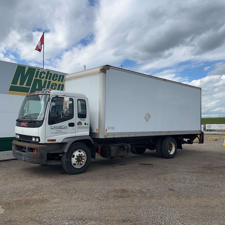2005 GMC T7500