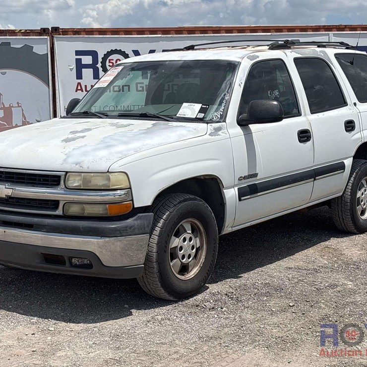 2001 CHEVROLET TAHOE