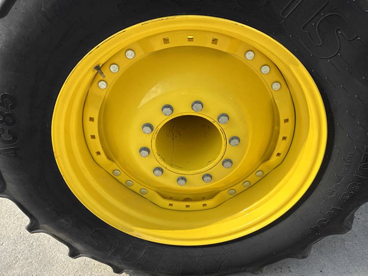 2022-john-deere-8r-310-image-46