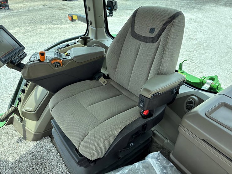 2023-john-deere-8r-340-image-73