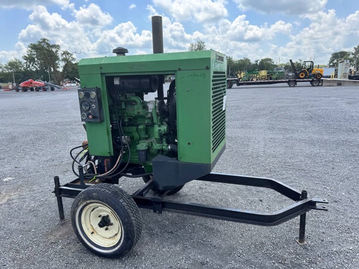 john-deere-4045d-image-1
