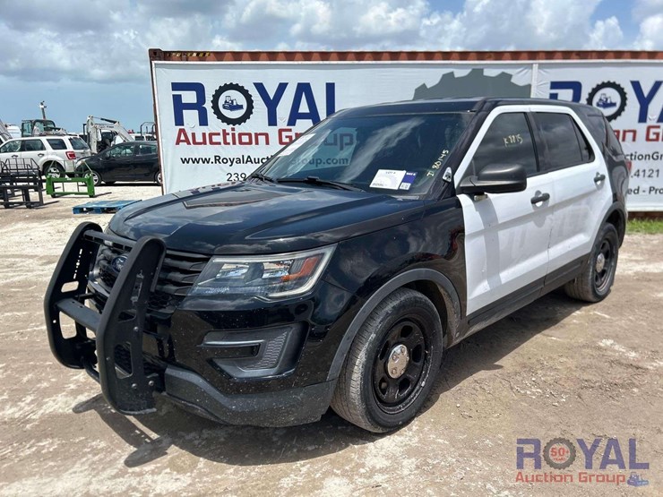 2018-ford-explorer-image-1